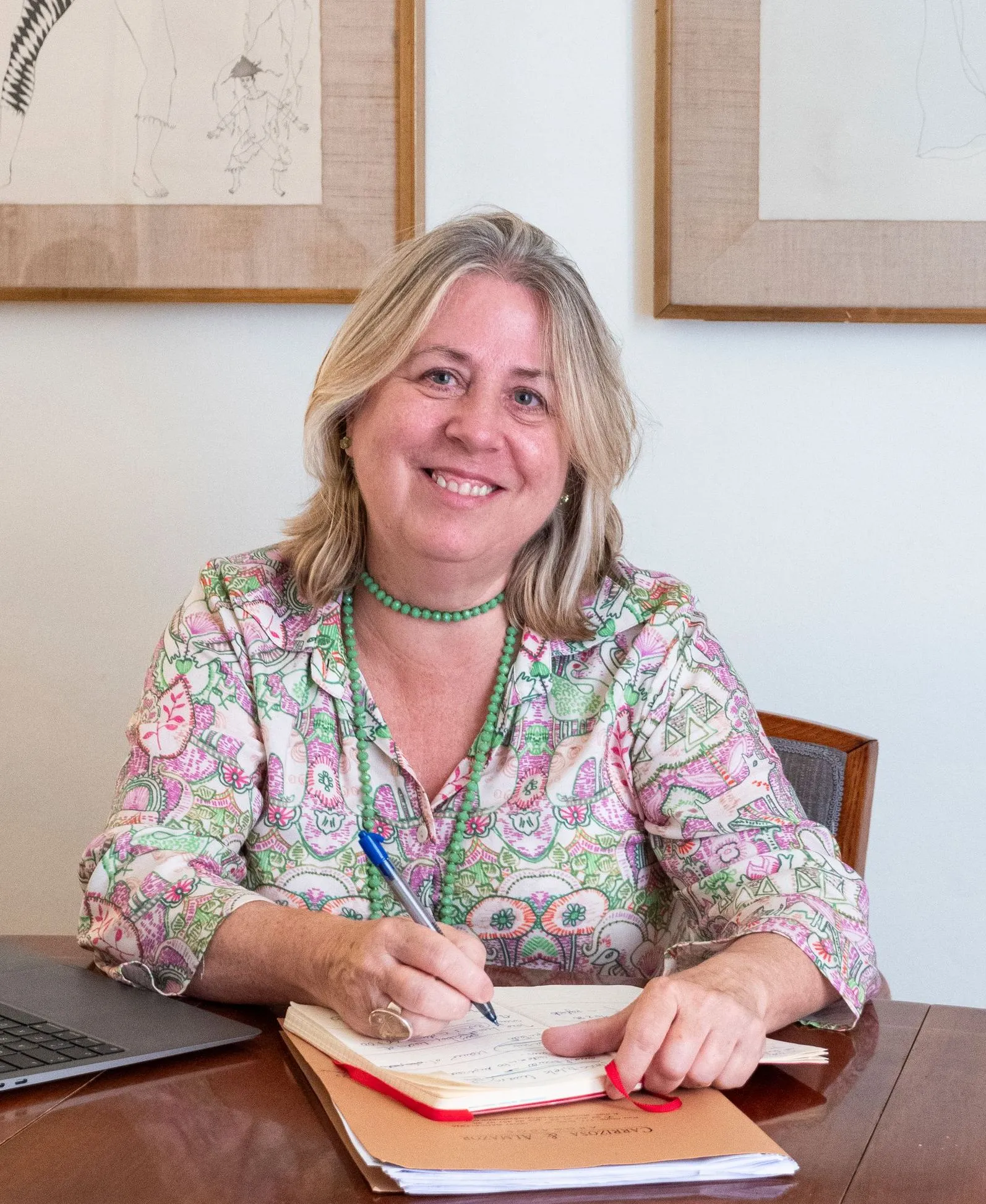 Marisa Almazor, socia directora